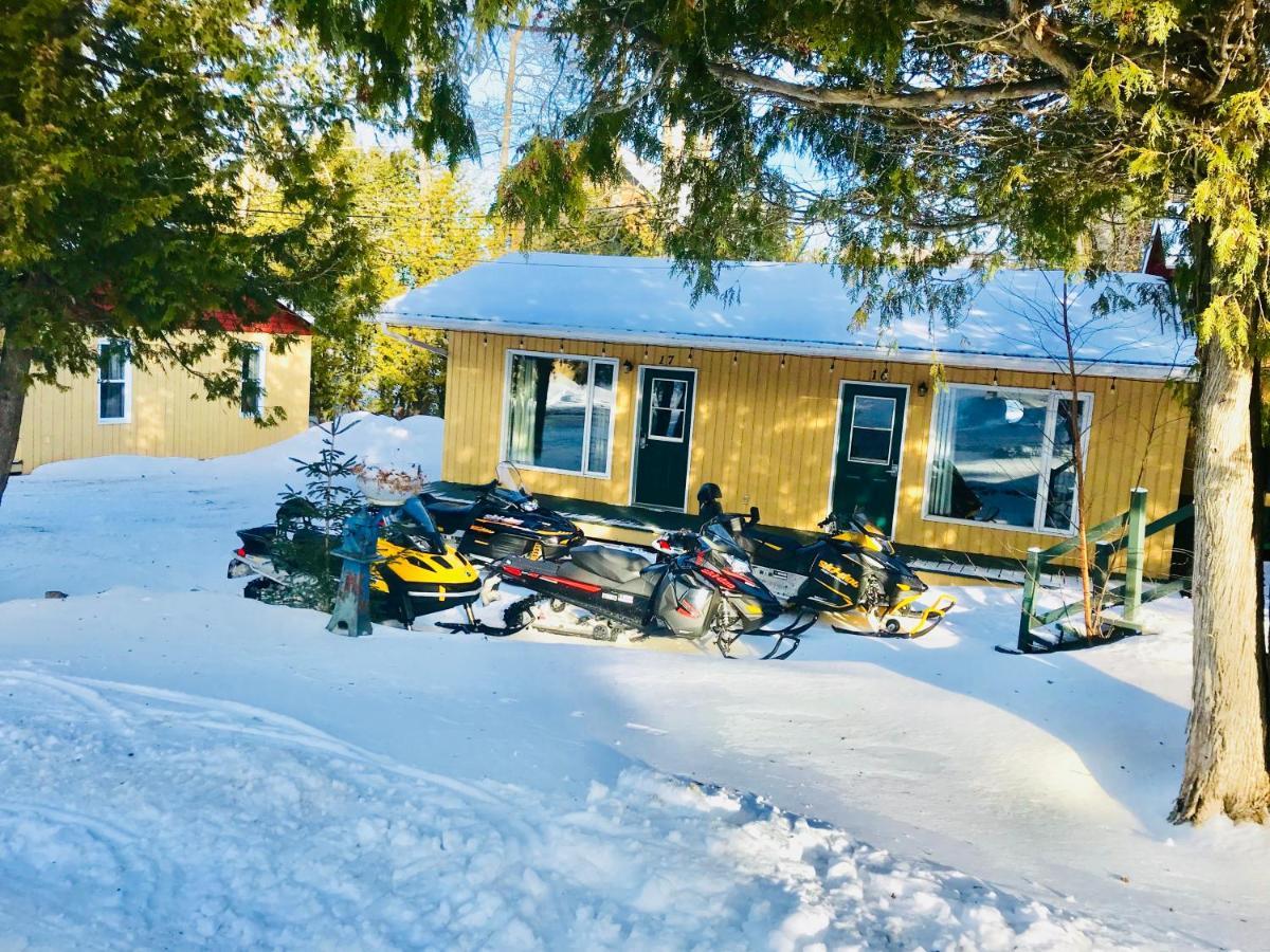 Et Chalets Sur Le Lac Inn Lac-Megantic